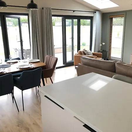 Keld Spring Retreat 假日公园