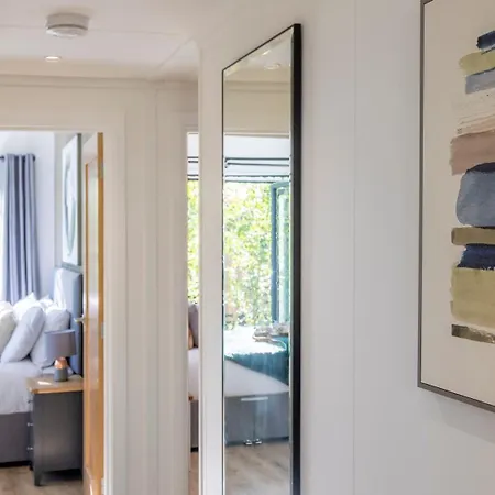 Keld Spring Retreat 假日公园 *