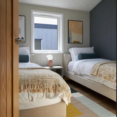 Keld Spring Retreat *