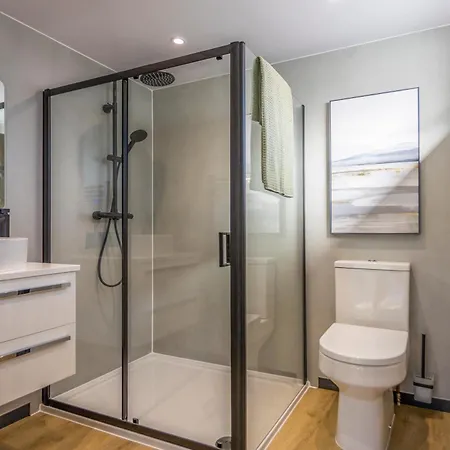 Keld Spring Retreat Holiday park *